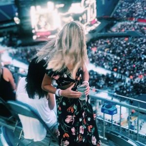 Meet your Posher, Ellen